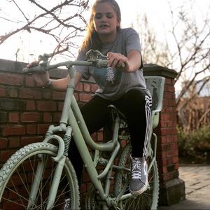 Meet your Posher, Haley